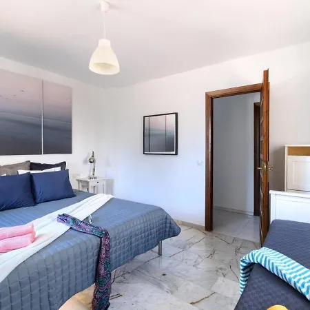 3 Pool View, Terrace, Garden Apartment *
