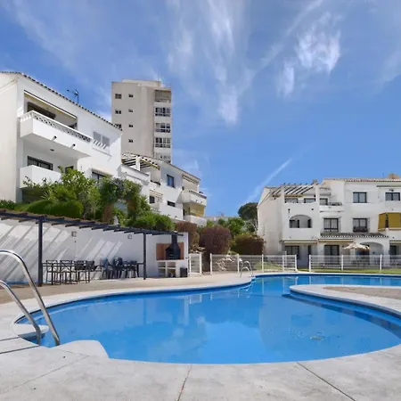 Apartment 3 Pool View, Terrace, Garden