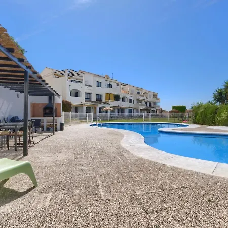 3 Pool View, Terrace, Garden Apartment